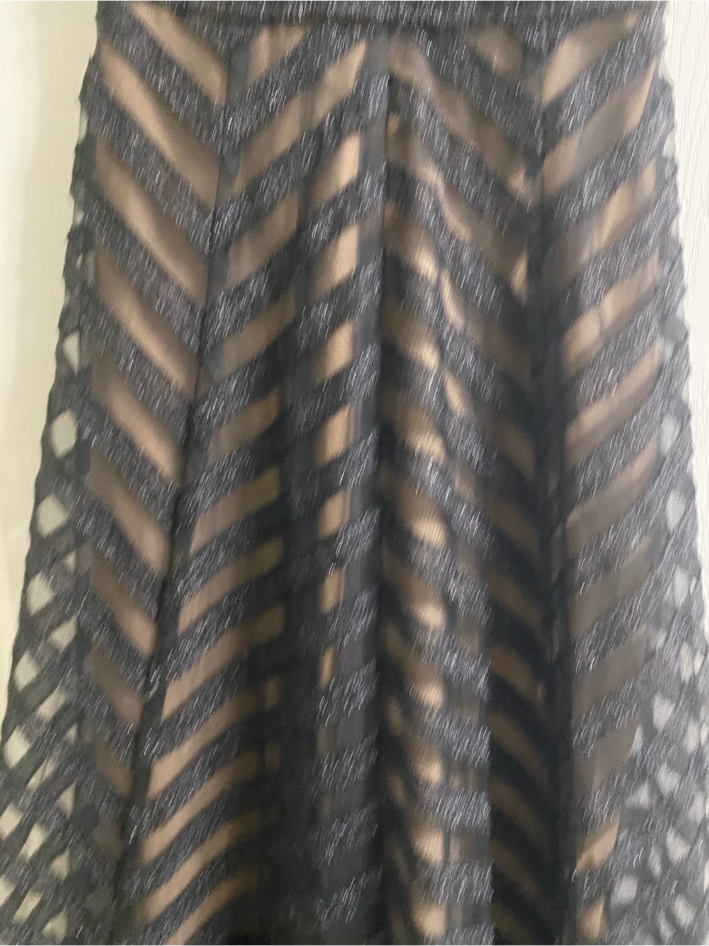BCBGMAXAZRIA Metallic BlackTulle Chevron High-Low Evening Fairy Dress Elegant 0 - Picture 6 of 16